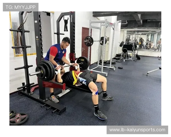 琑员如何通过体能周期化训练降低伤病风险，体能训练周期是多久